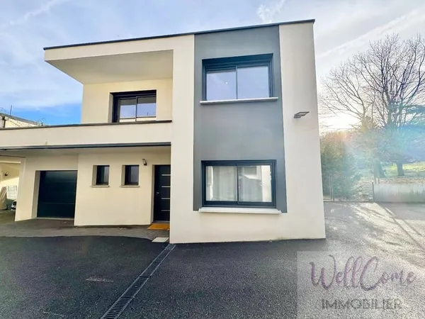 Villa moderne de 146m² à vendre au Viviers-du-lac ! 
