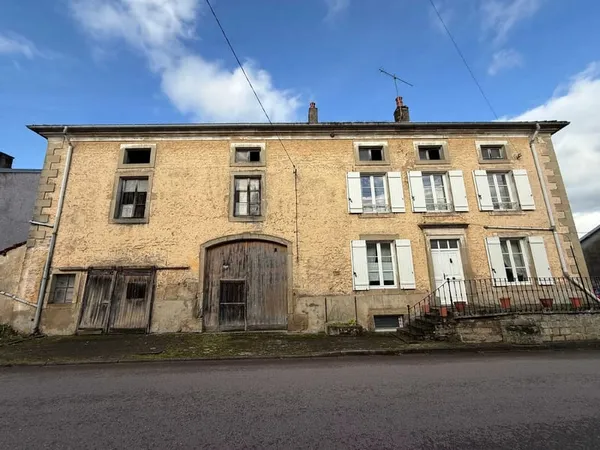 Maison 6 pièces 300 m² 