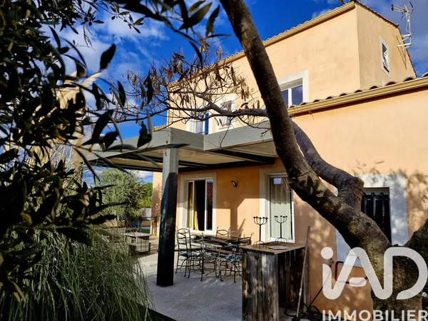 Maison 8 pièces 174 m² 