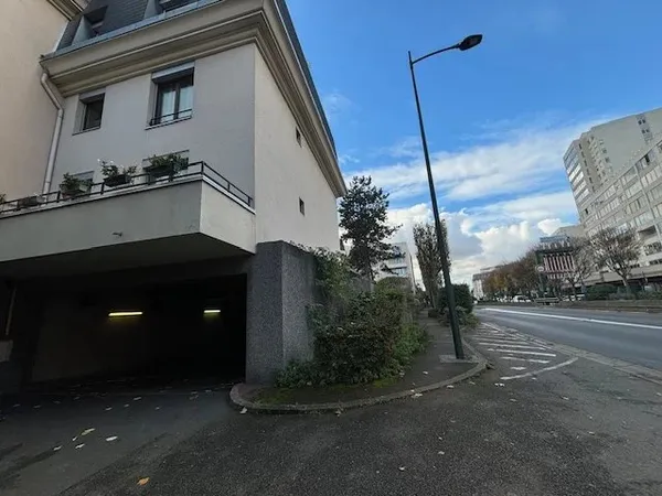 PARKING SOUS-SOL 