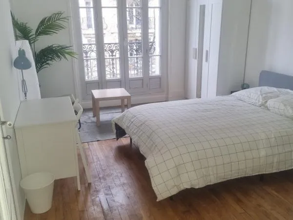 Appartement Location Paris 13e Arrondissement 3p 23m² 960€