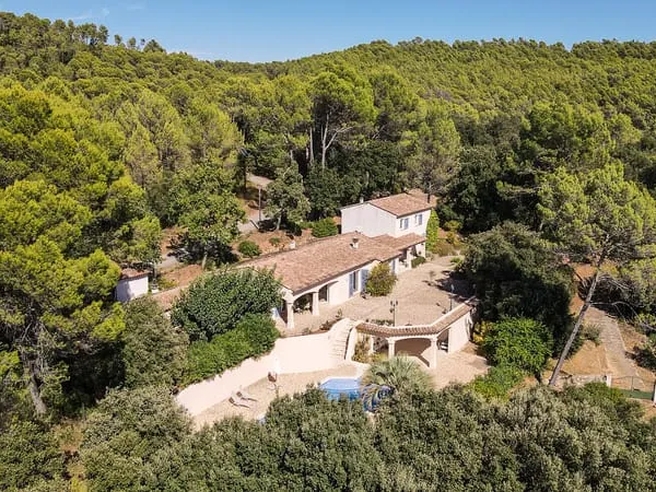 Maison 5 pièces 190 m² 