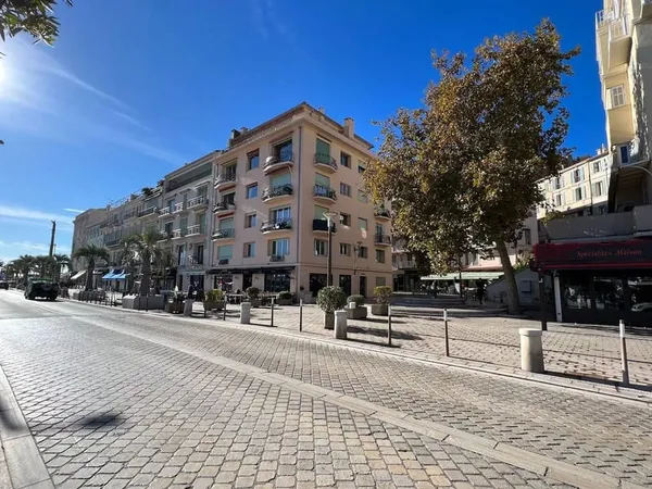 Appartement à vendre sur le port de Cannes 