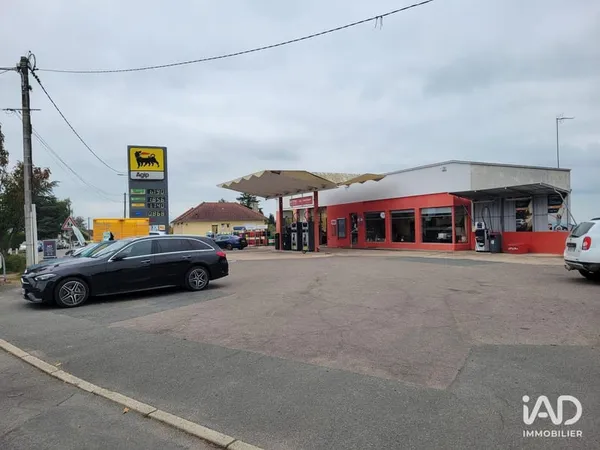 Immeuble commercial 213 m² 