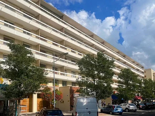Poissy - Hyper Centre : Résidence recherchée 