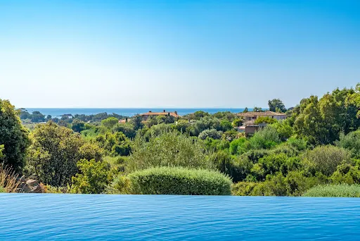 Maison 8 pièces 360 m² 