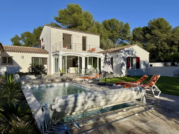 Maison 4 pièces 183 m² 