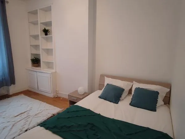 Appartement Location Paris 14e Arrondissement 3p 18m² 920€
