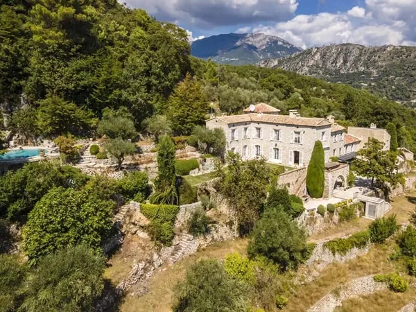 11 chambres - Villa - Alpes-Maritimes - À vendre - 11151 