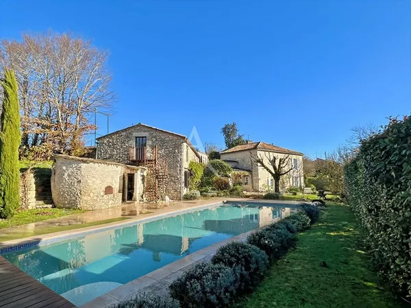 Maison 5 pièces 155 m²