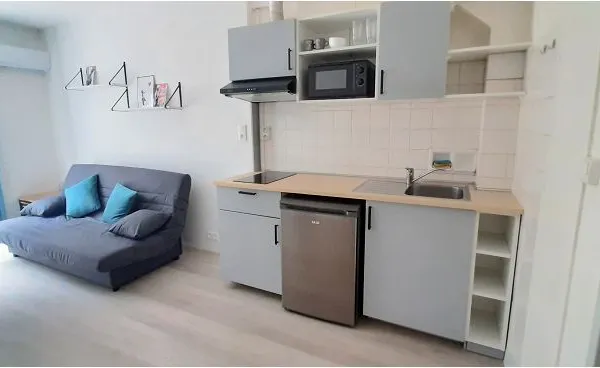 APPART. T1 MEUBLE