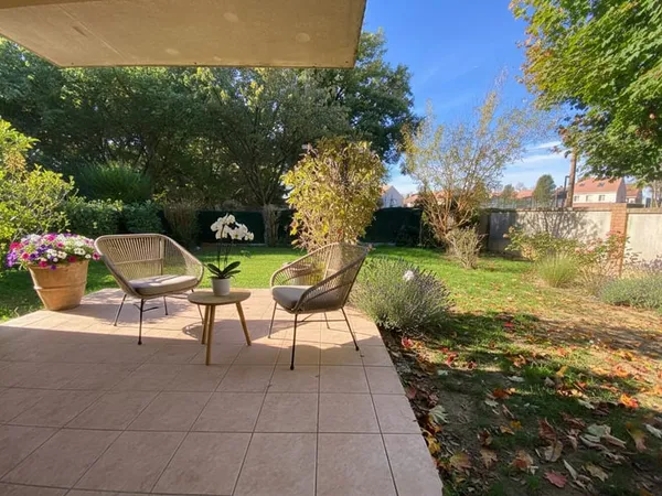 Appartement 4 pièces 77 m² 