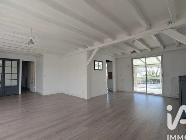 Appartement 5 pièces 150 m²