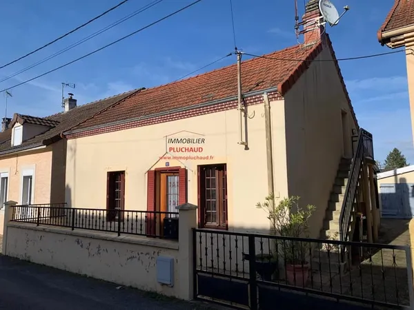 Digoin , maison 4 ch, 84 m2. 