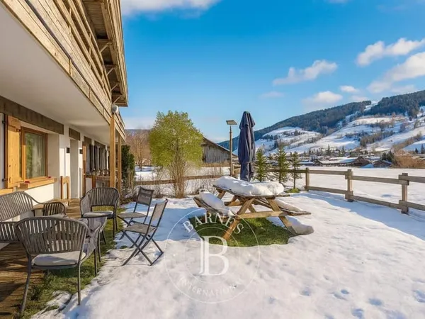 MEGÈVE - DEMI-QUARTIER - APPARTEMENT REZ-DE-JARDIN - 3 CHAMBRES 
