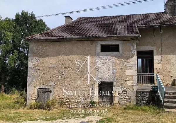 Maison mitoyenne en pierres 