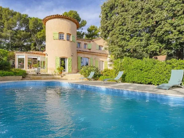Maison 5 pièces 170 m² 
