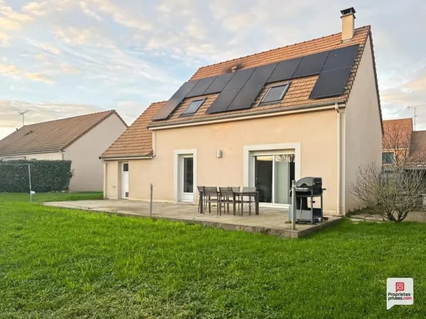 Maison Courtillers 6 pièce(s) 100 m2 