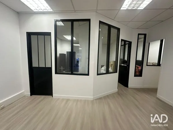 Immeuble commercial 87 m² 