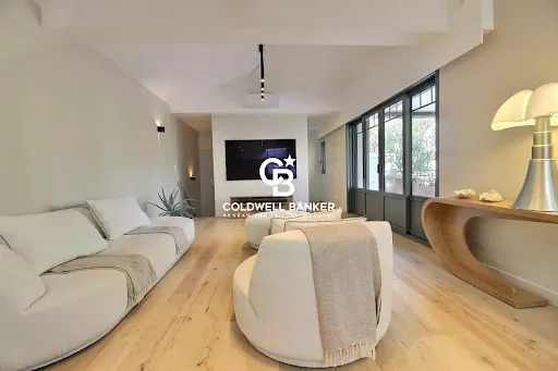 Maison 4 pièces 197 m² 