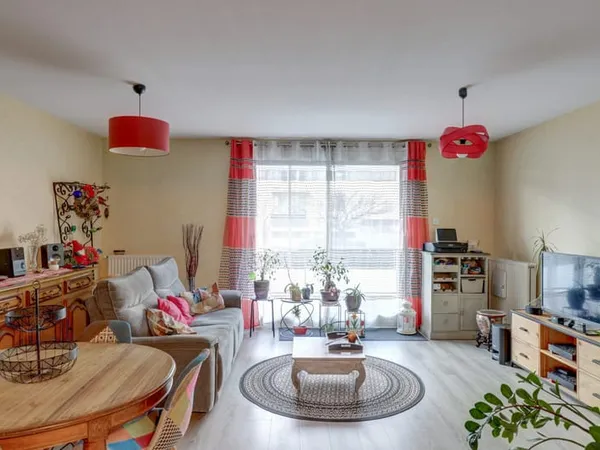 Beau T4 de 96 m2 balcon garage et parking EXCLUSIVITÉ - MONTJUZET