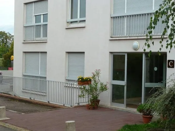 Beau 2P 46m² dans résidence calme sécurisée 