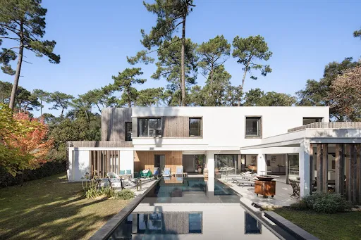 Maison 6 pièces 220 m² 