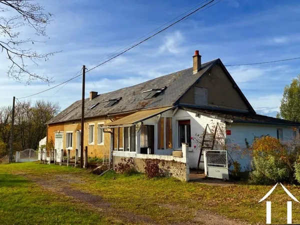 Ferme rénovée idéalement située dans le parc naturel du Morvan 