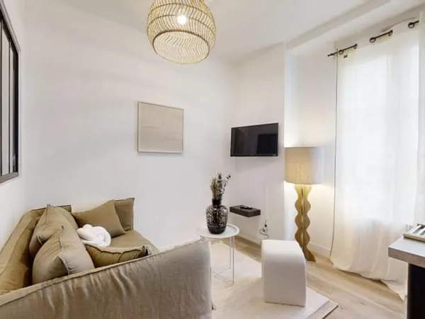 Studio 2 pièces 21 m² 