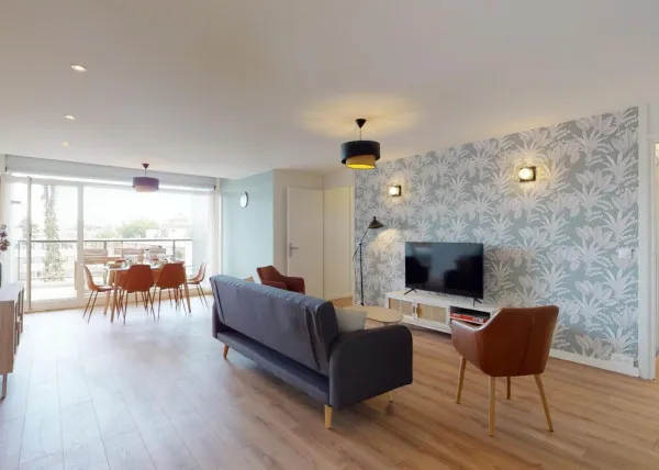 Appartement 7 pièces 153 m² 
