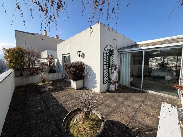 F5 Duplex de 154 m² - Dernier étage - Terrasses - Fort potentiel