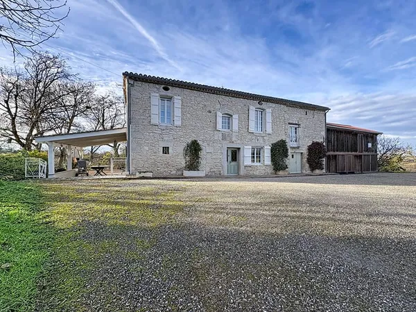 Maison 9 pièces 265 m² 