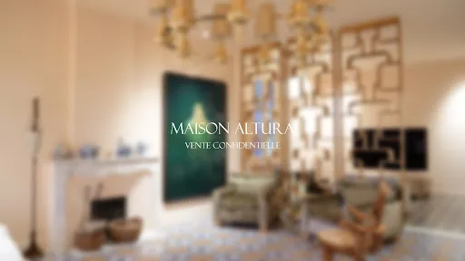 Maison 7 pièces 350 m² 