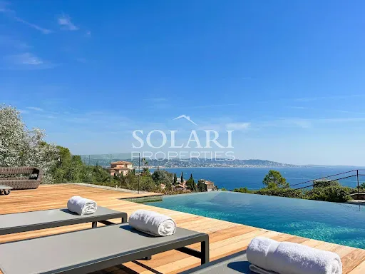 Maison 6 pièces 300 m² 