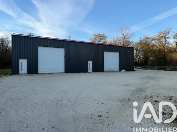 Maison avec appartements 400 m² 