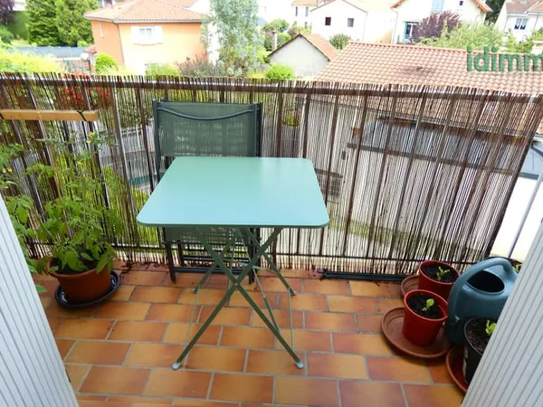 Beau et grand T3 BALCON ET GARAGE DOUBLE 
