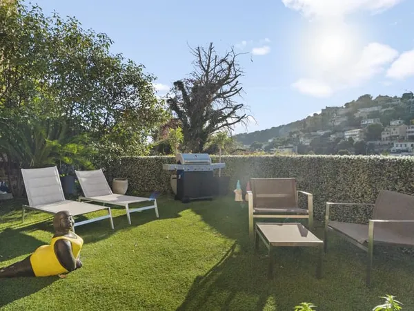 Appartement 3 pièces 149 m² 
