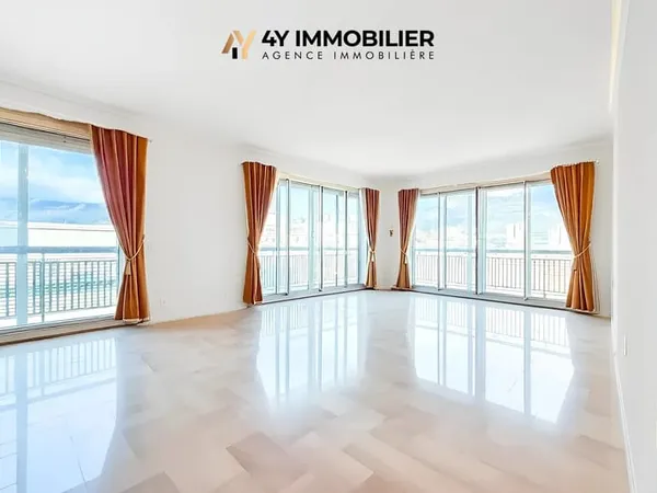 GRENOBLE - Appartement T4 de 123 m2 avec vue panoramique