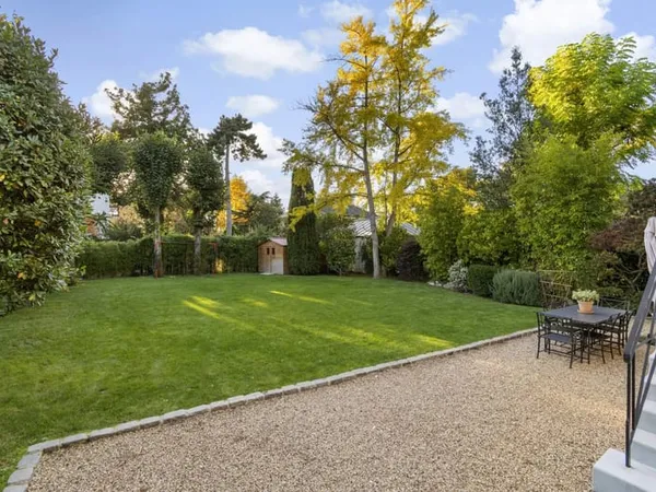 Maison bourgeoise entièrement rénovée 216m2 