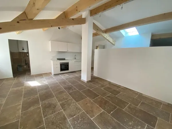 Appartement Location Barjac 1p 30m² 475€