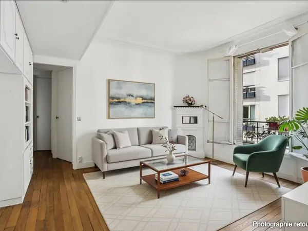 Félix Faure/ Boucicaut Appartement 3 pièces lumineux et rénové 