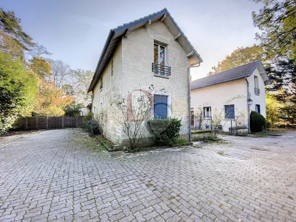 Studio Coye la forêt 