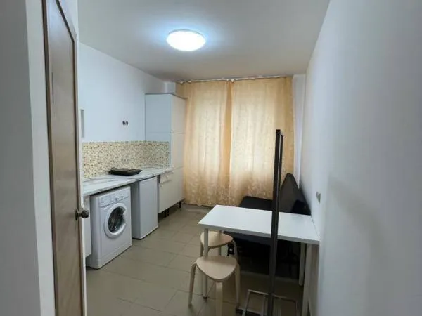 Studio 15 m² - Paris 12 - rue de Charenton 
