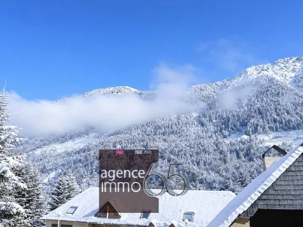 BARÈGES Studio cabine meublé avec parking couvert & cellier à skis 