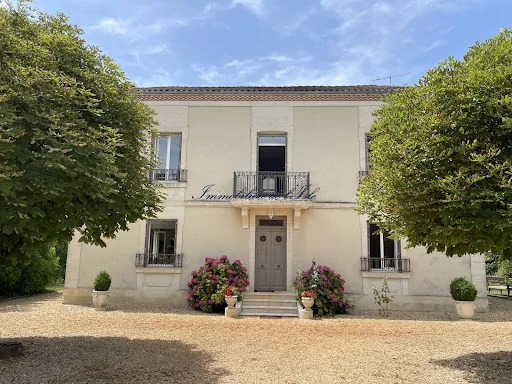 Maison 8 pièces 285 m² 