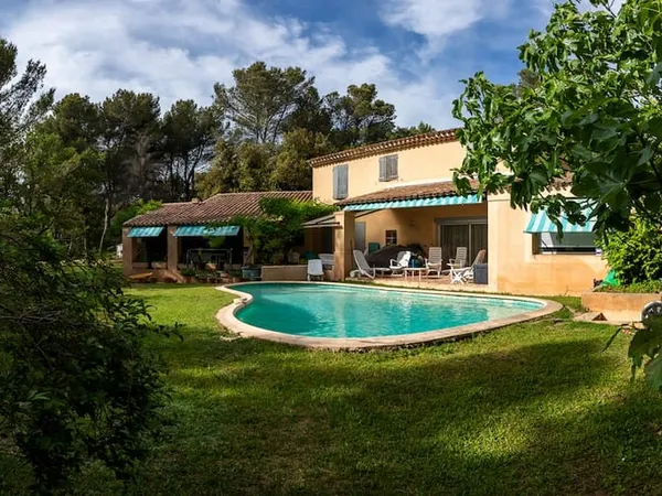 Maison 5 pièces 160 m² 