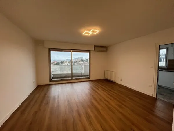 A VENDRE 3P 65m2 GRAND BALCON LES HESPERIDES VAL DE BEAUTE 