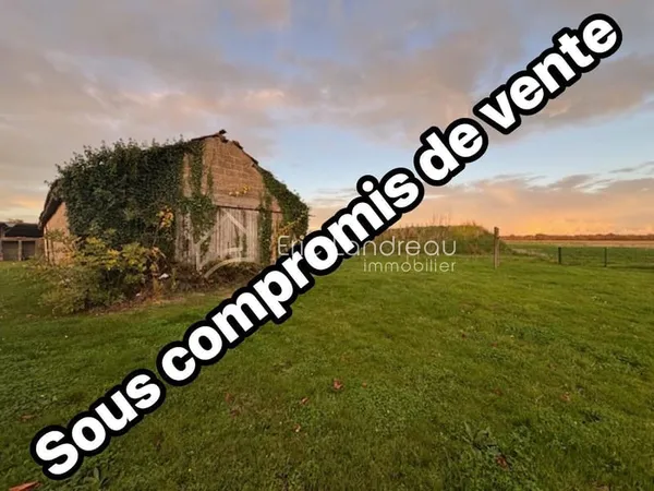 Grange à rénover 160 m2 avec 1 700 m2 de terrain 
