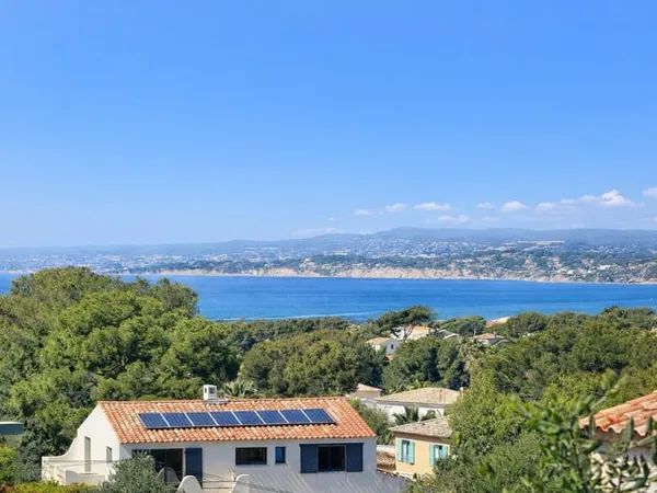 Maison 7 pièces 240 m² 