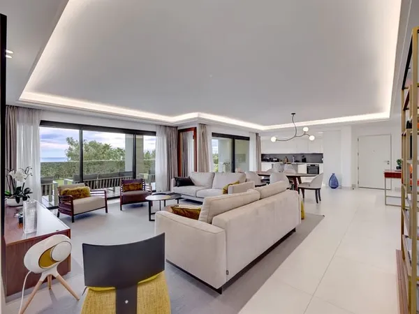 Appartement 3 pièces 159 m² 